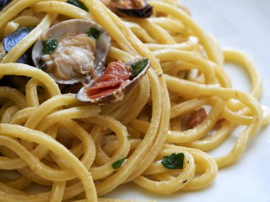 Deniz mahsullü makarna