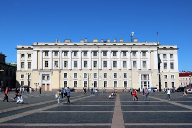 Alessandro Brullo Saray kare St Petersburg bina