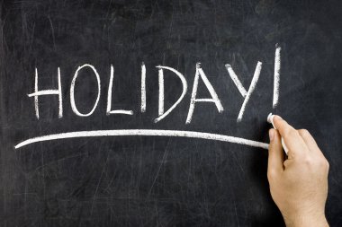 El ile Beyaz tebeşir el yazısı tatil metinler kirli blackboard altını çizme