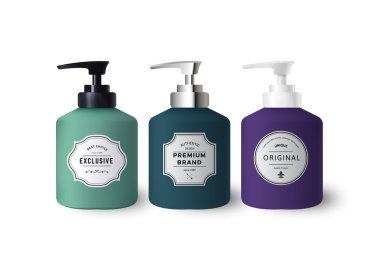 Gerçekçi renkli sıvı sabun dağıtıcılar. Vektör şişe Vintage etiketleri.