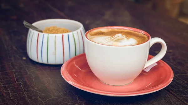 Xícara de café na cafeteria — Fotografia de Stock