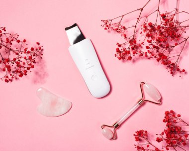 Jade gua sha masaj silindiri ve ultrasonik su soyucu