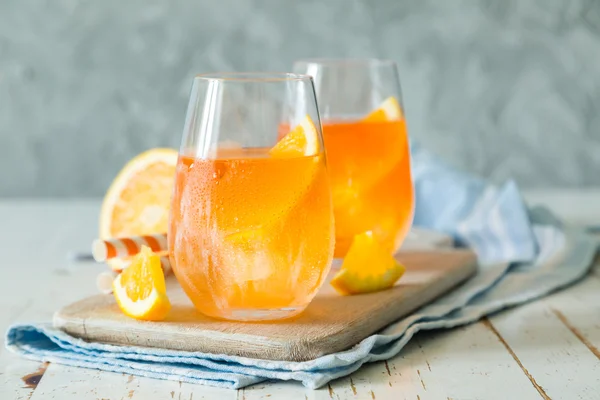 Cóctel Spitz aperol en vasos —  Fotos de Stock