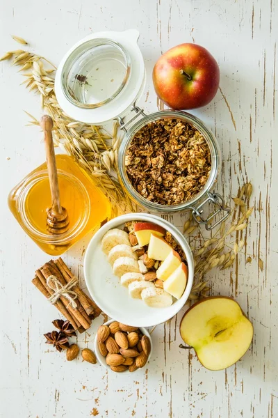 Őszi granola banán-alma-és mandula — Stock Fotó