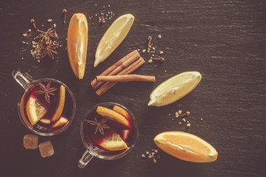 mulled şarap malzemeler