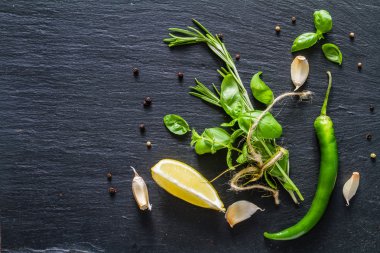 Limon aromalı otlar