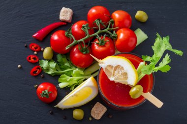 Bloody Mary kokteyl malzemeler