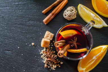 mulled şarap malzemeler