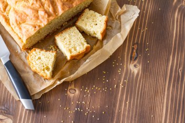 Kağıt üzerinde Mısır ekmeği kareler