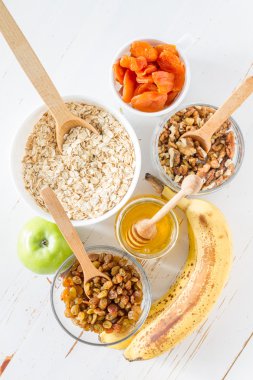 Granola hazırlık - maddeler