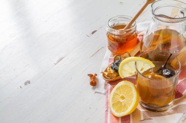 Kurutulmuş meyve gelen geleneksel içecek