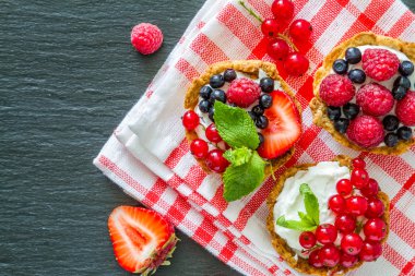 Berry Pastalar - ev yapımı