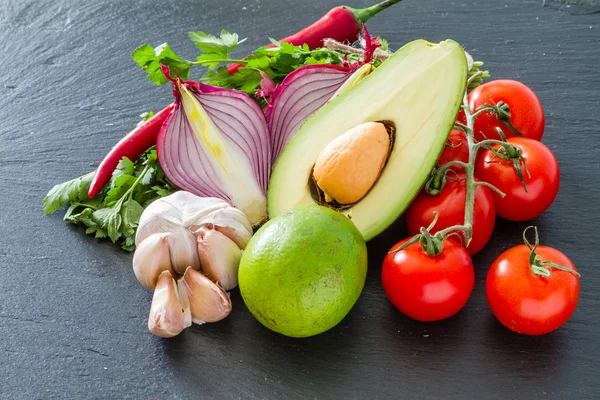 Guacamole saus ingrediënten — Stockfoto