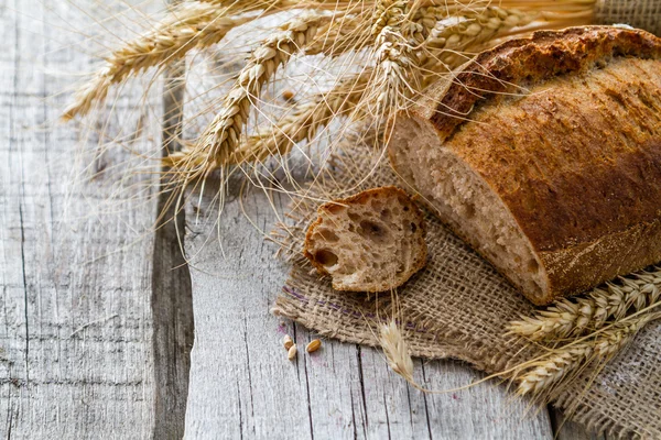 Pão natural caseiro — Fotografia de Stock