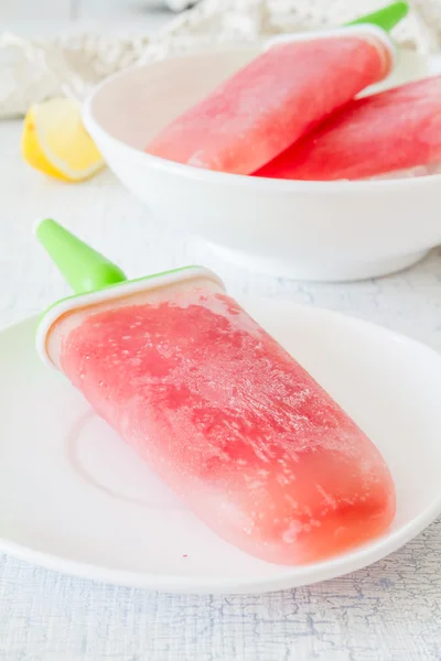 Hielo de sandía fruta pops — Foto de Stock