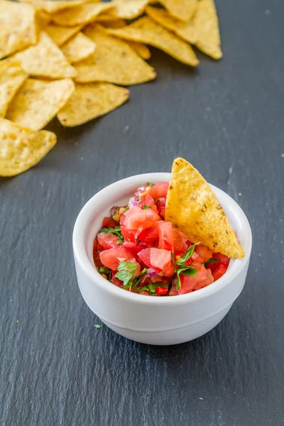 Salsa sauce and nachos — Stock Photo, Image