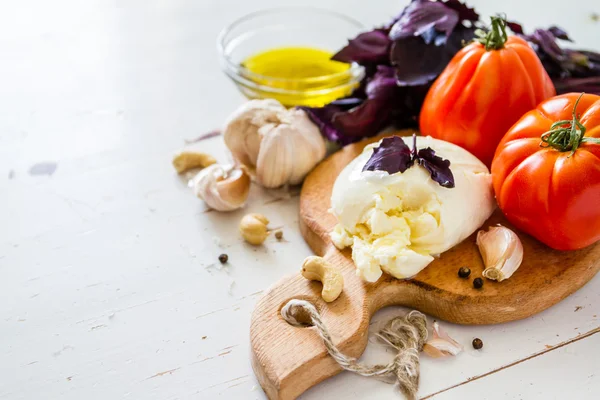 Zutaten für Caprese Salat — Stockfoto