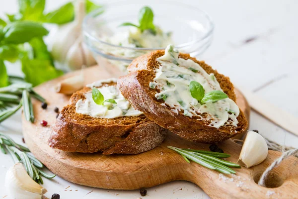 Stokbrood sandwich ingrediënten — Stockfoto