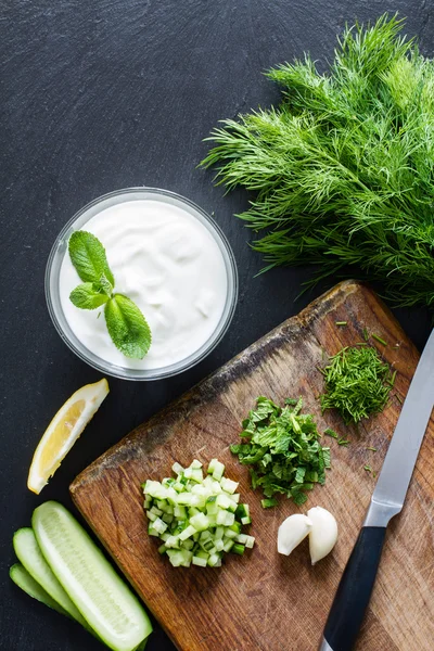 Tzatziki sauce preparation — Stock Photo, Image