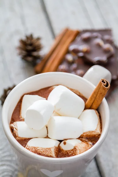 Forró csokoládé mályvacukorral — Stock Fotó