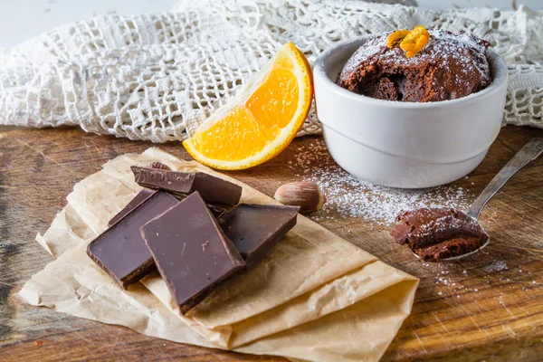 Csoki és narancs cupcake — Stock Fotó