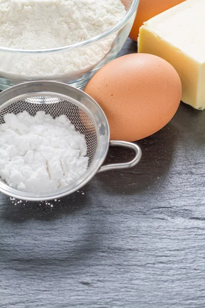 Ingredientes para hornear pan de Pascua — Foto de Stock