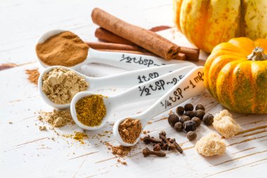 Noel ve Şükran için baharat seçimi