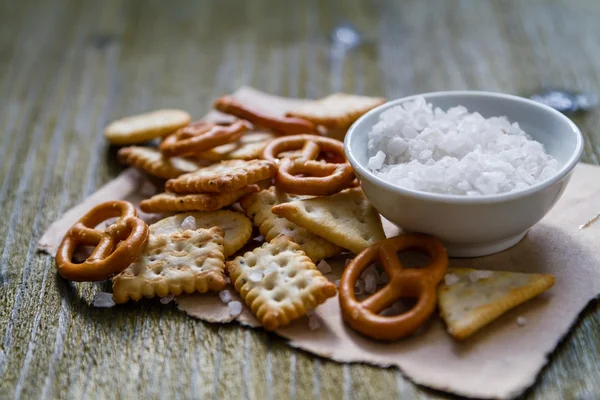 Selectie van zoute snacks — Stockfoto