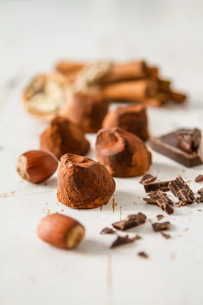 Truffle candies and ingredients — Stockfoto