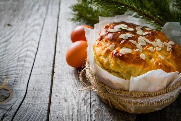 Панеттоне - традиционный рождественский хлеб — стоковое фото