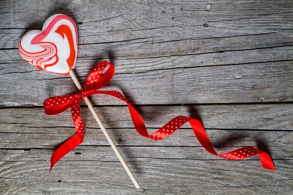 Valentine dag concept - hart-vormige lolly pop — Stockfoto