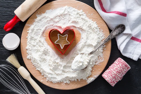 Baking concept with cooking utencils, dark stone — Stock Photo, Image