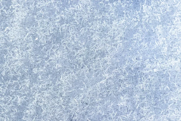 Вид Сверху Снежных Кристаллов Освещенных Солнечным Светом Снятый Крупным Планом — стоковое фото