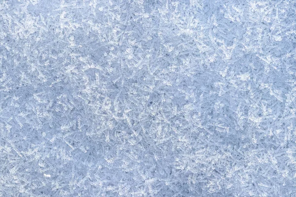 Nahaufnahme Von Schneekristallen Die Vom Sonnenlicht Beleuchtet Werden Winterlicher Hintergrund — Stockfoto