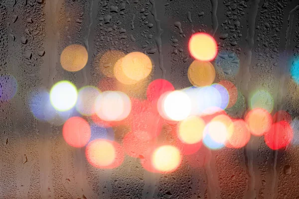Нічні Міські Вогні Автомобільні Фари Через Дощове Скло Концепція Дощу — стокове фото