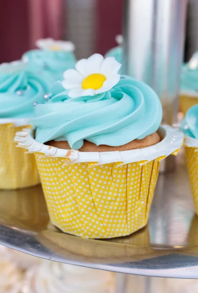 Cupcakes de boda azul — Foto de Stock