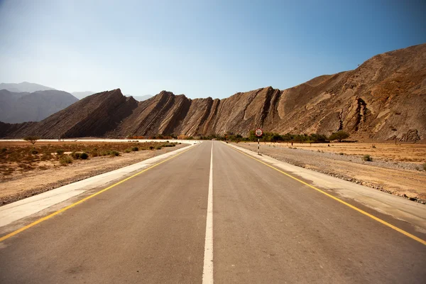 Εκπληκτικό ορεινό τοπίο στη χερσόνησο του Musandam, Ομάν — Φωτογραφία Αρχείου