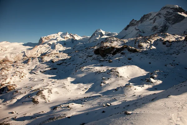 Vista panoramica intorno a Zermatt e Cervino, Svizzera — Foto Stock