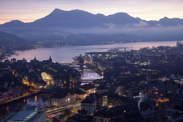 Sunrise, İsviçre, Luzern (Lucerne) üzerinde havadan görünümü — Stok fotoğraf