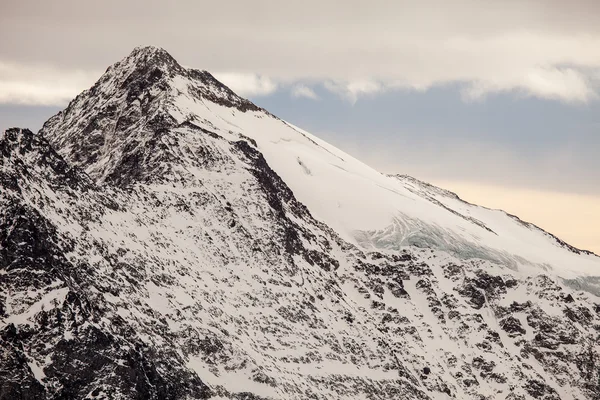 Geweldig berglandschap van Engelberg, Zwitserland — Stockfoto
