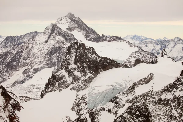 Incredibile paesaggio montano da Engelberg, Svizzera — Foto Stock