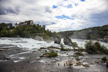 Rhine Falls, büyük şelale Avrupa'da, Schaffhausen, İsviçre