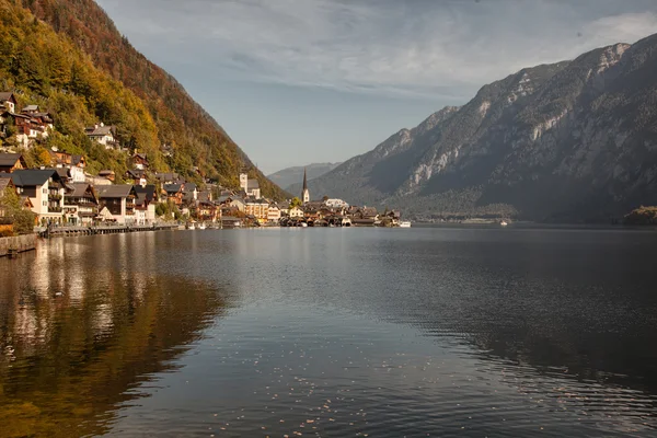 Hallstatt, cidade e lago, Salzkammergut area, Áustria — Fotografia de Stock