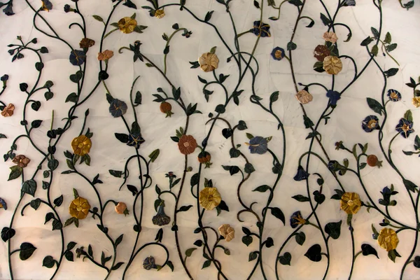 Güzel taş, taş, bir cami içinde çiçek yapılmış