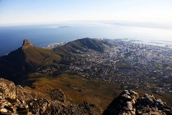 Capetown sayısı üzerinden Masa Dağı, Güney Afrika