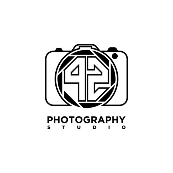 Logo Lettre Géométrique Photographie Forme Appareil Photo Modèle Vecteur — Image vectorielle