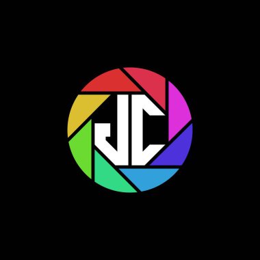 JC Monogram Logo Harfi Geometrik Çokgen lens gökkuşağı çember biçimi