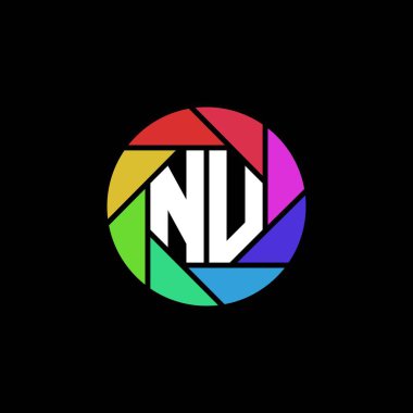 NU Monogram Logo Harfi Geometrik Çokgen lens Gökkuşağı Çemberi Biçimi