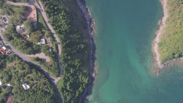 Csodálatos Látvány Aerial View Modern Autópálya Görbék Élesen Körül Zöld — Stock videók