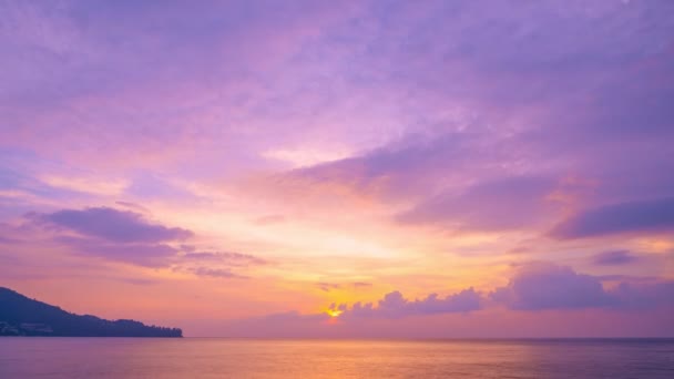 Epische Tropische Wolken Bei Sonnenuntergang Oder Sonnenaufgang Über Dem Meer — Stockvideo